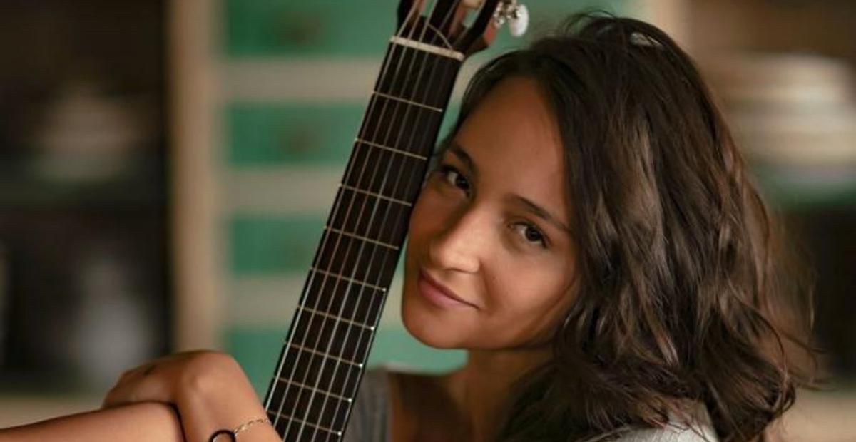 Bárbara Dias revela como foi o convite para trabalhar com Dulce Maria e Priscilla Alcântara