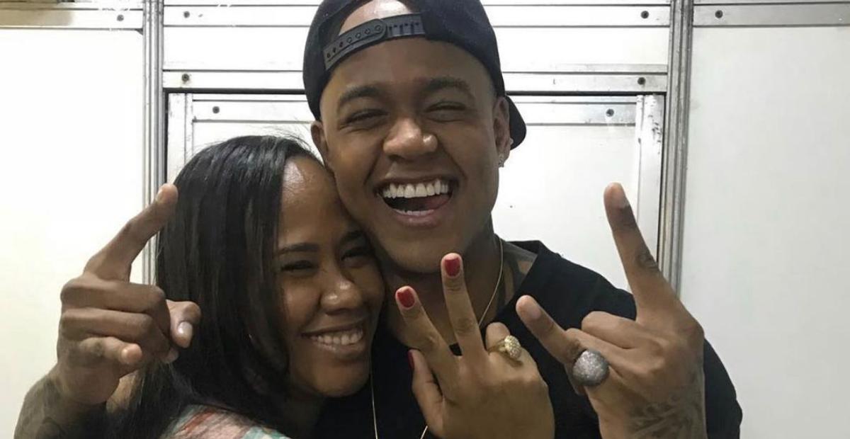 Léo Santana celebra o aniversário da irmã, Dejane, com bela declaração
