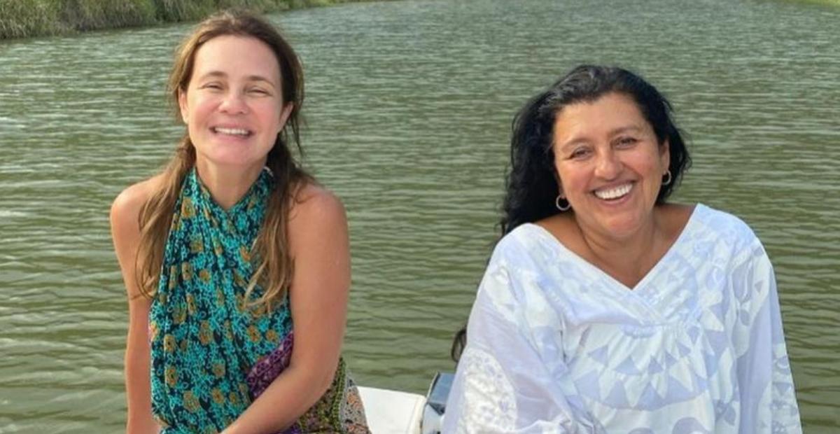 Regina Casé posta bela declaração para Adriana Esteves: ”Já somos mais do que colegas de trabalho”