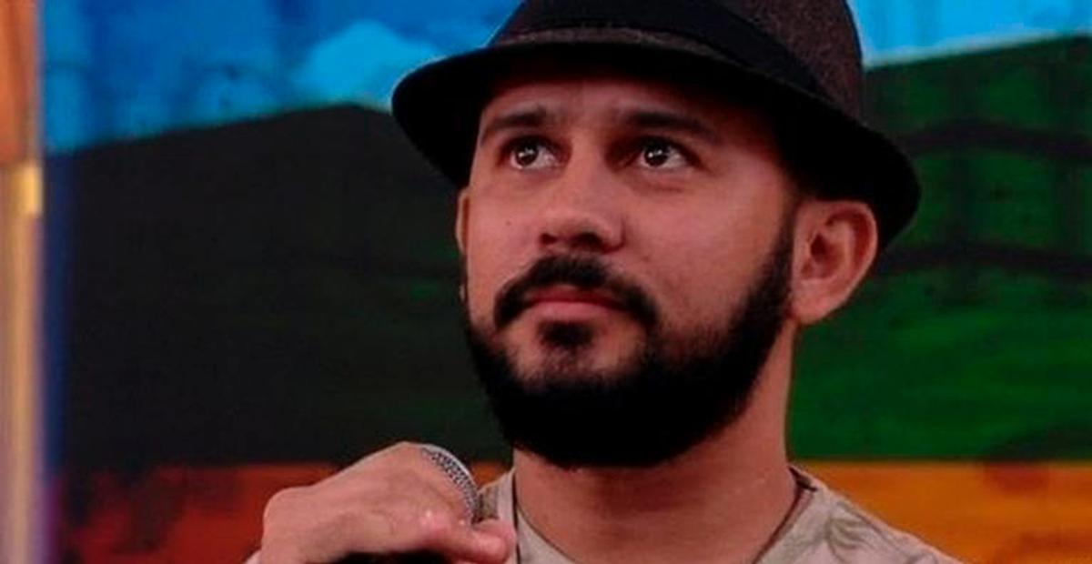 Bráulio Bessa terá série sobre poesia popular no Globoplay