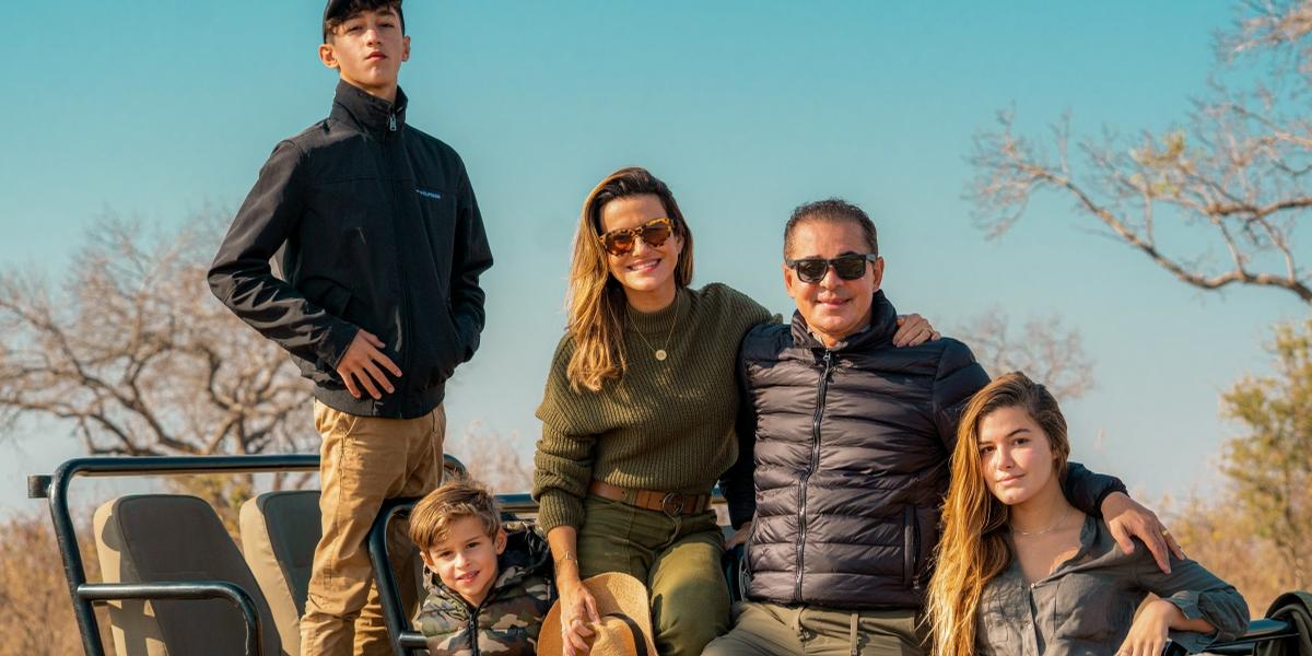 Ao lado da família, Camila Vieira revela experiência de viagem pela África: ”Experiência única!”