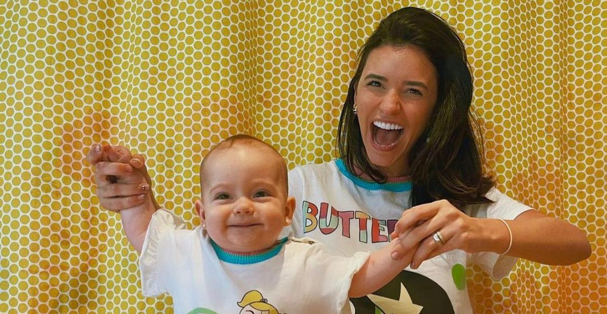 Talita Younan se derrete ao exibir a filha se divertindo com amigos