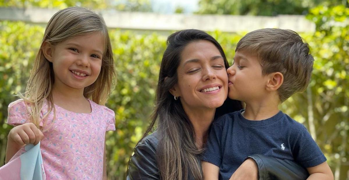 Thais Fersoza relembra vídeo dos filhos ainda bebês e explode o fofurômetro: ”Como passa rápido”