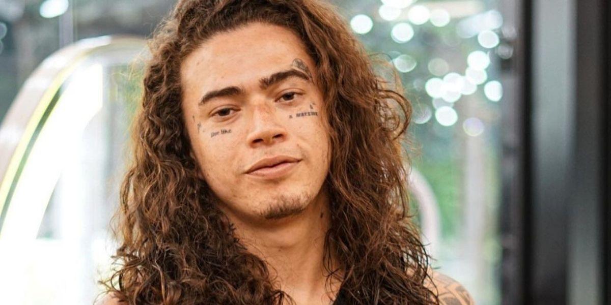 Em livro, Whindersson Nunes revela luta contra as drogas: “Tive meu penhasco”