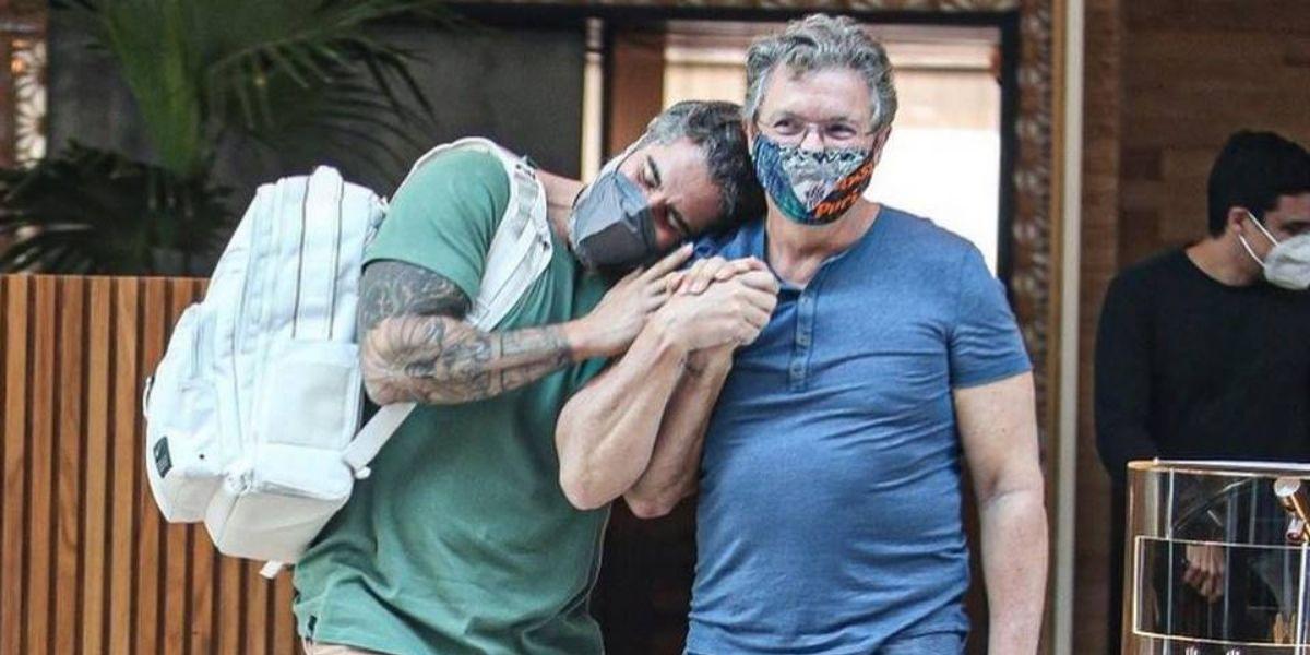 Boninho e família ganham presente de natal de Marcos Mion: “Meu querido irmão”