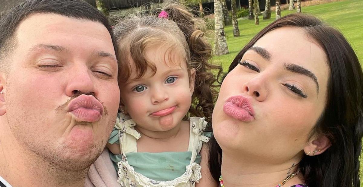 Ferrugem emociona ao parabenizar a filha caçula, Aurora: ”Especial e única”