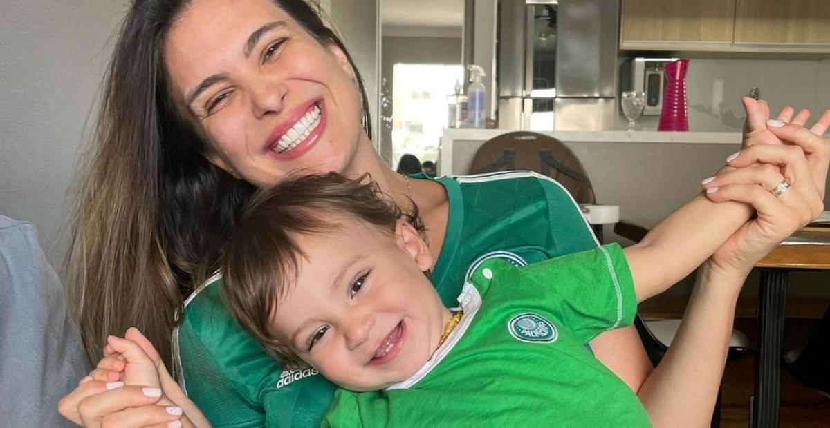 Kamilla Salgado mostra Bento em clima de Natal e se derrete: ”Ele é apaixonante demais”