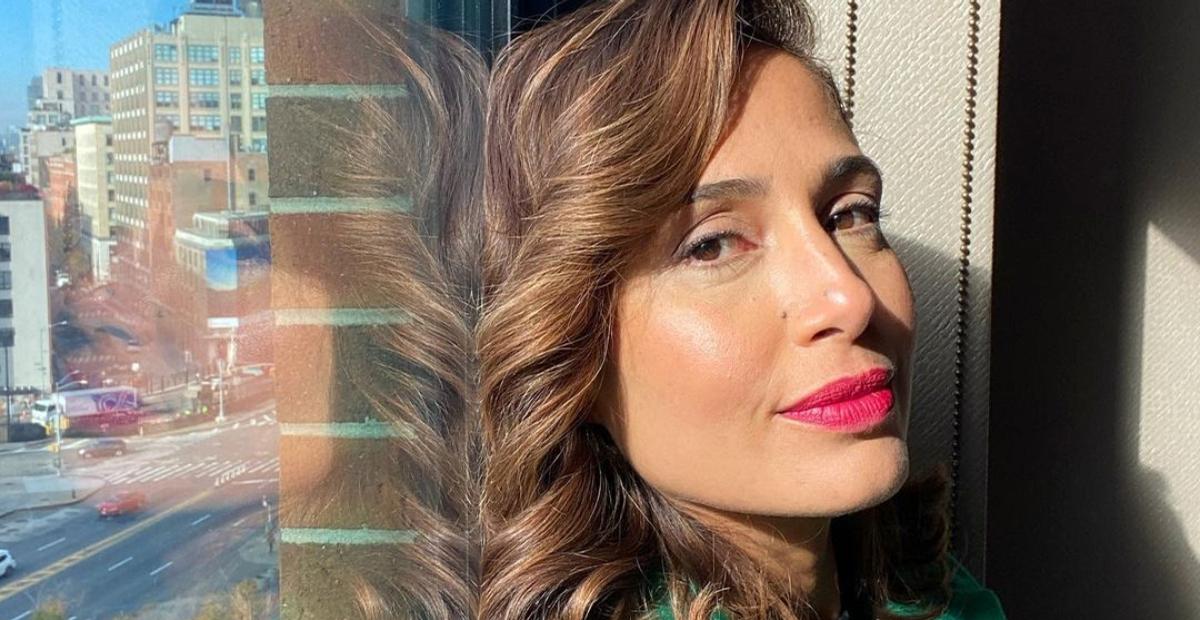 Camila Pitanga posta selfie com a filha e semelhança impressiona: ”É você esculpida em Carrara”