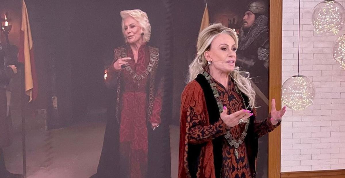 Ana Maria Braga surge como rainha medieval no Mais Você e coleciona elogios: ”Ficou linda demais”