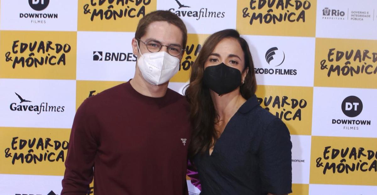 Elenco de Eduardo e Mônica marca presença em exibição no Festival do Rio