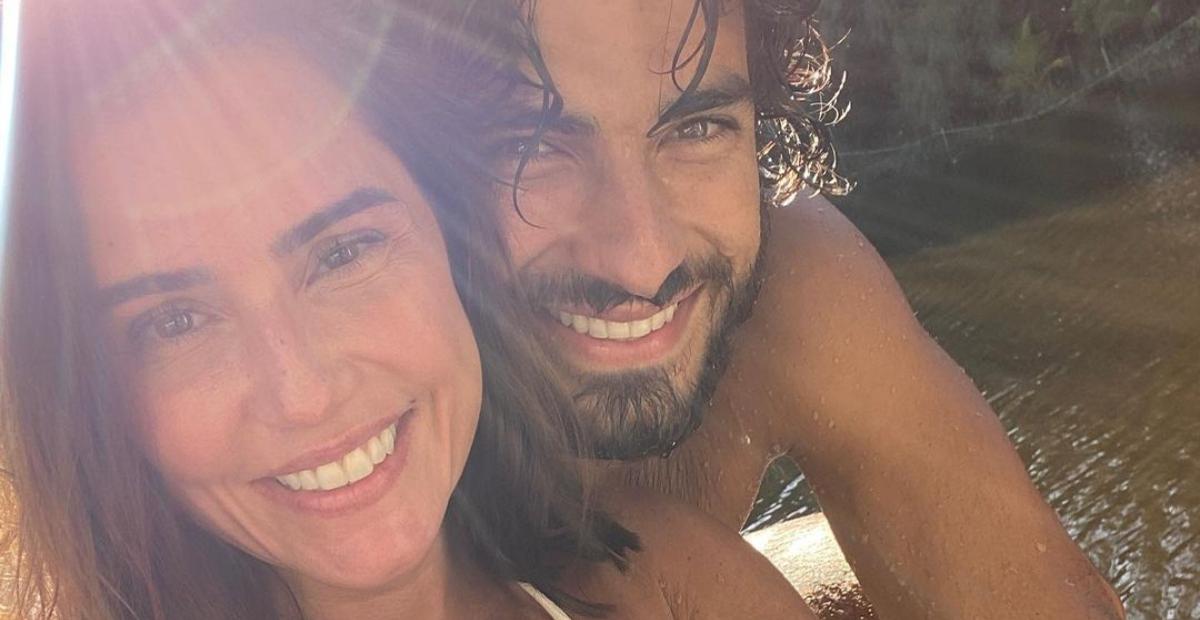 Deborah Secco publica cliques perfeitos com o marido e se declara: ”Que sorte a minha”