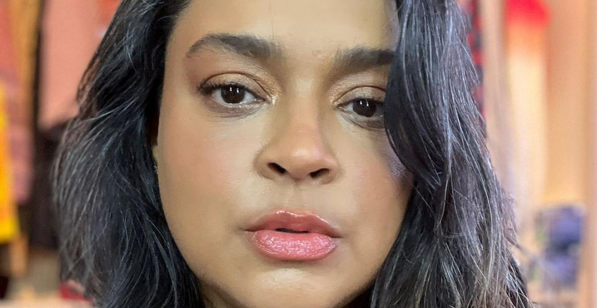 Preta Gil aposta em make arrasadora para trabalhos do dia: ”Pronta para mais uma”