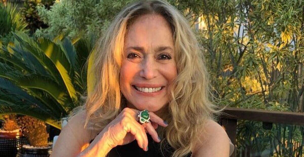 Susana Vieira surge deslumbrante curtindo férias no Caribe