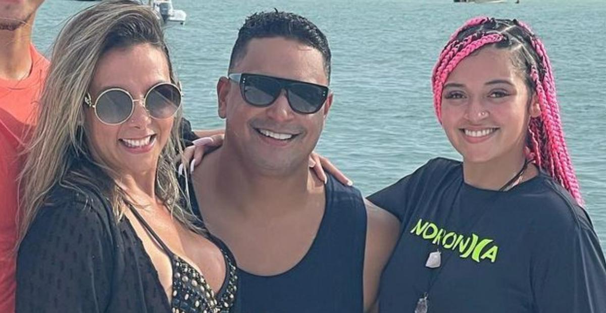 Carla Perez e Xanddy celebram aniversário da filha, Camilly Victoria: ”Nosso anjo azul”