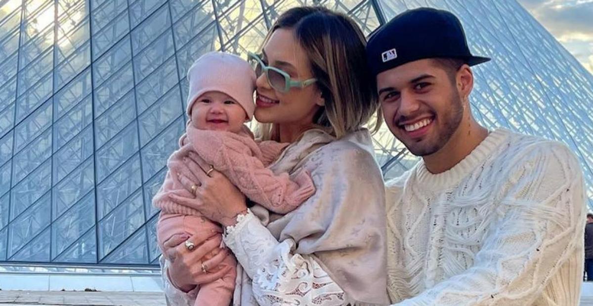 Virgínia Fonseca se derrete ao publicar clique especial em família: ”Feliz Natal!”