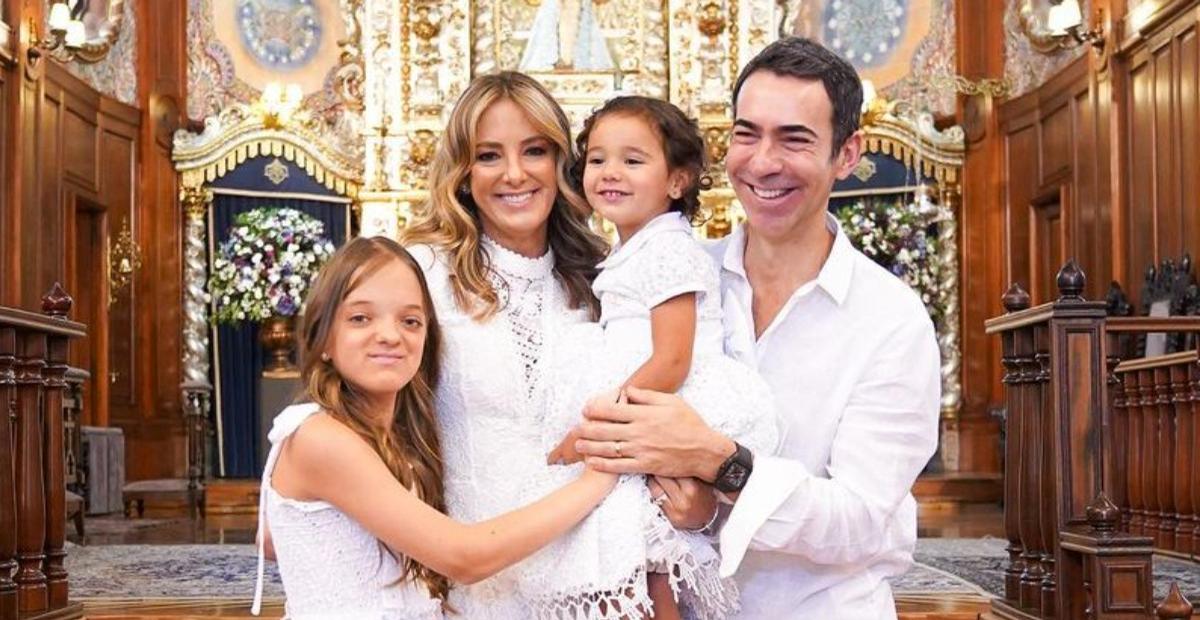 Ticiane Pinheiro e César Tralli batizam a filha, Manuella, após o Natal: ”Dia muito especial”