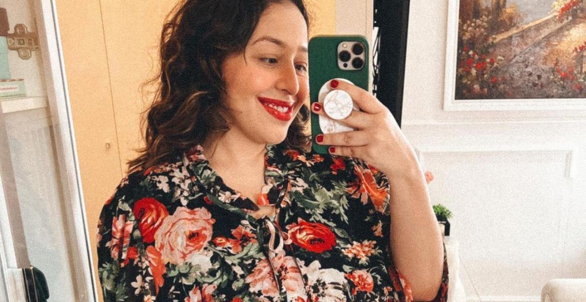 Camila Monteiro reflete sobre aceitação ao mostrar o corpo após a gravidez dos filhos gêmeos
