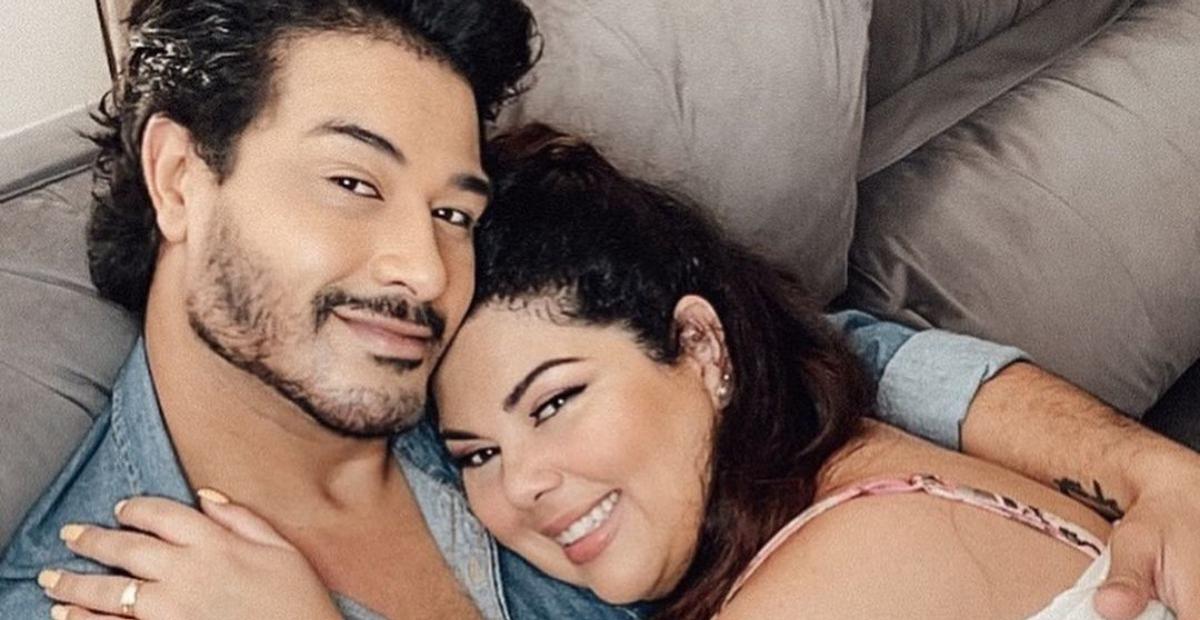 Fabiana Karla anuncia fim do casamento com Diogo Mello após 5 anos