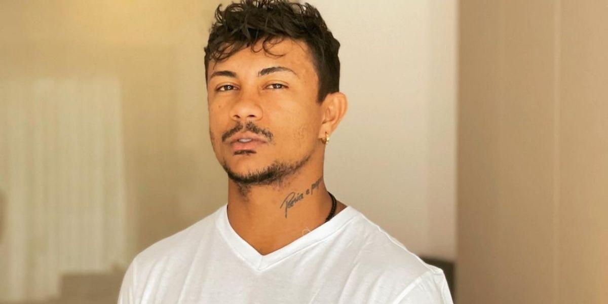 Sucesso! Xamã alcança o topo do Spotify Brasil com a música “Malvadão 3”