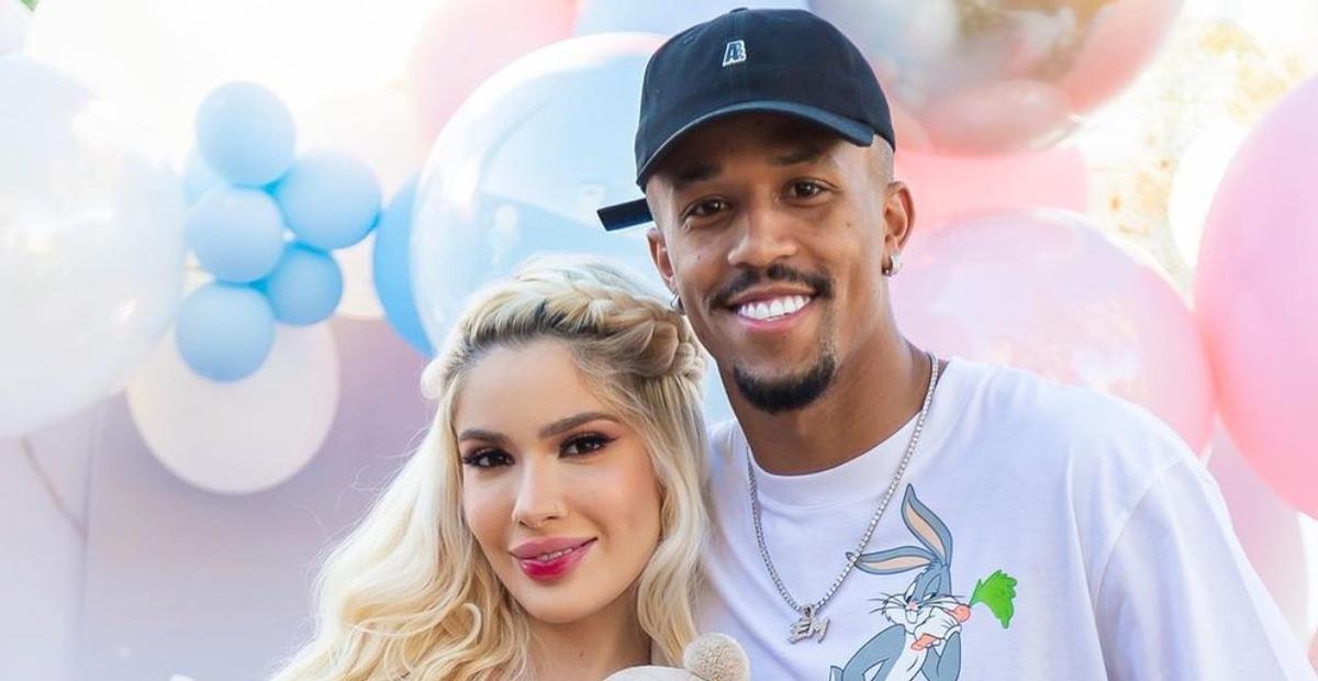 Influencer Karoline Lima revela sexo e nome do primeiro bebê com o jogador Eder Militão