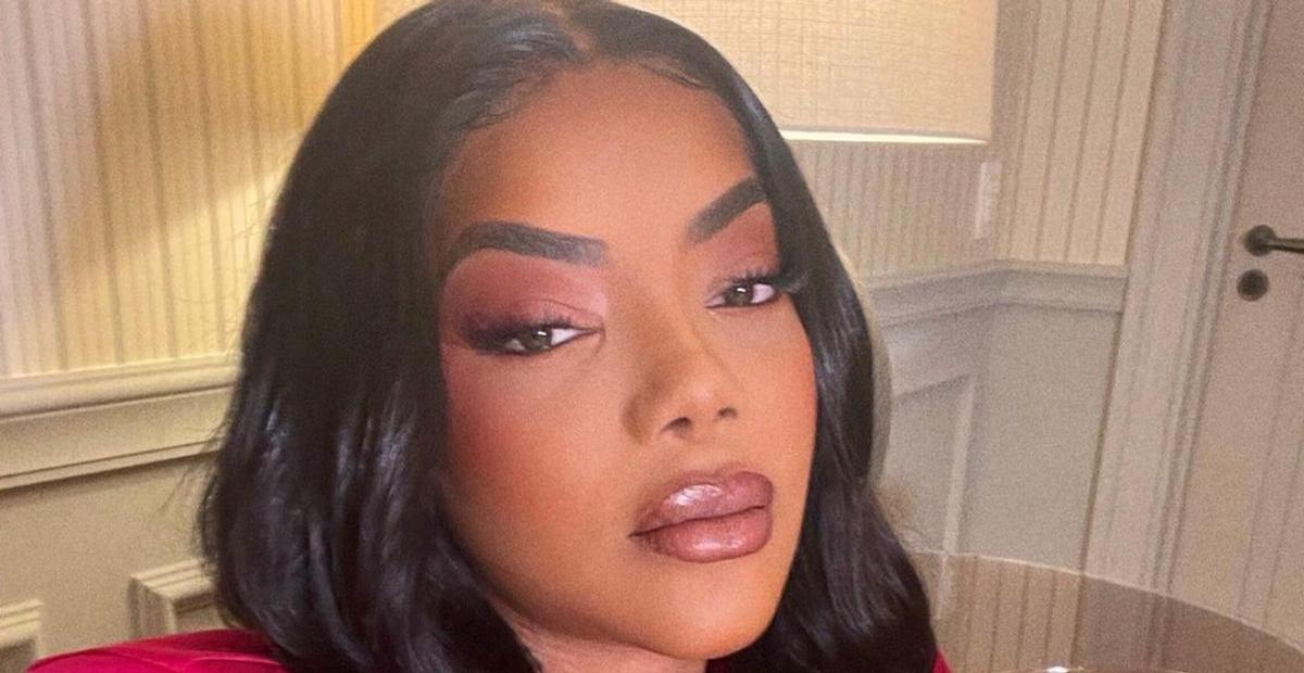 Ludmilla dança com a esposa em show e chama atenção no Rio de Janeiro