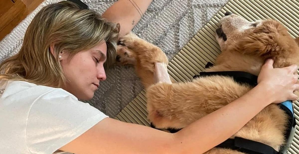 Fernanda Gentil relata problema de saúde de sua cachorra: ”O medo virou pesadelo”