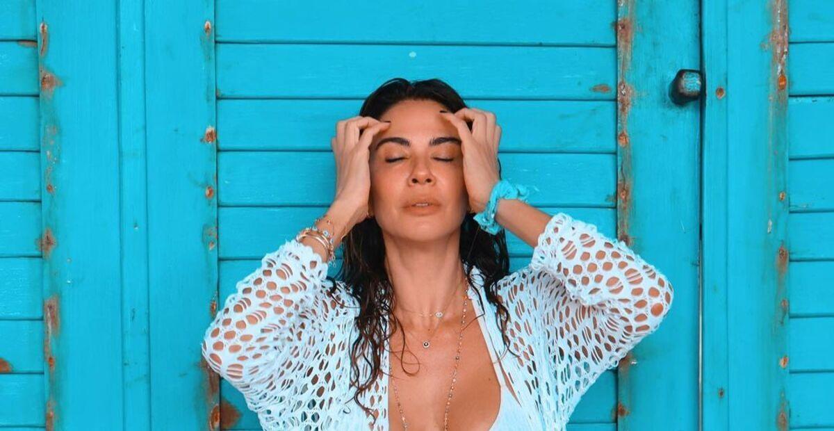 Luciana Gimenez exibe corpaço em fotos de biquíni e choca com beleza: ”Espetáculo”