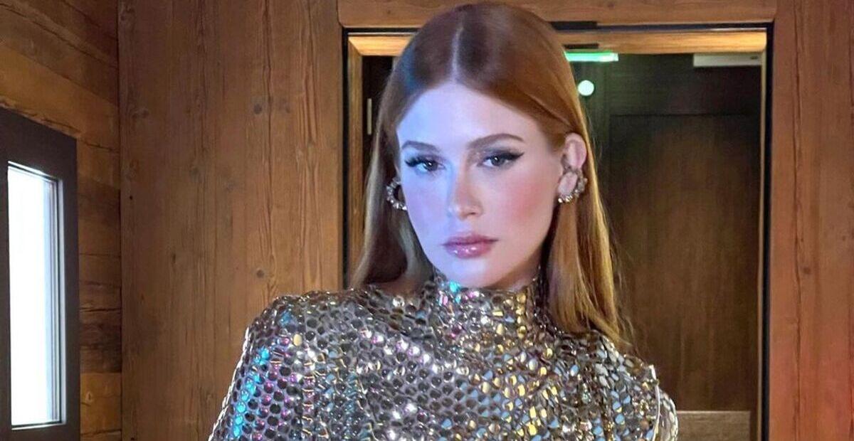 Na Suíça, Marina Ruy Barbosa passa Ano Novo com look dourado poderoso