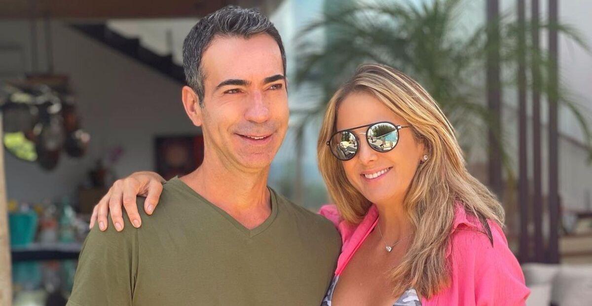 De biquíni, Ticiane Pinheiro esbanja corpaço ao lado de César Tralli: ”Maravilhosos”