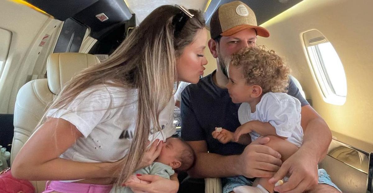 Biah Rodrigues e Sorocaba aproveitam mini férias com os filhos