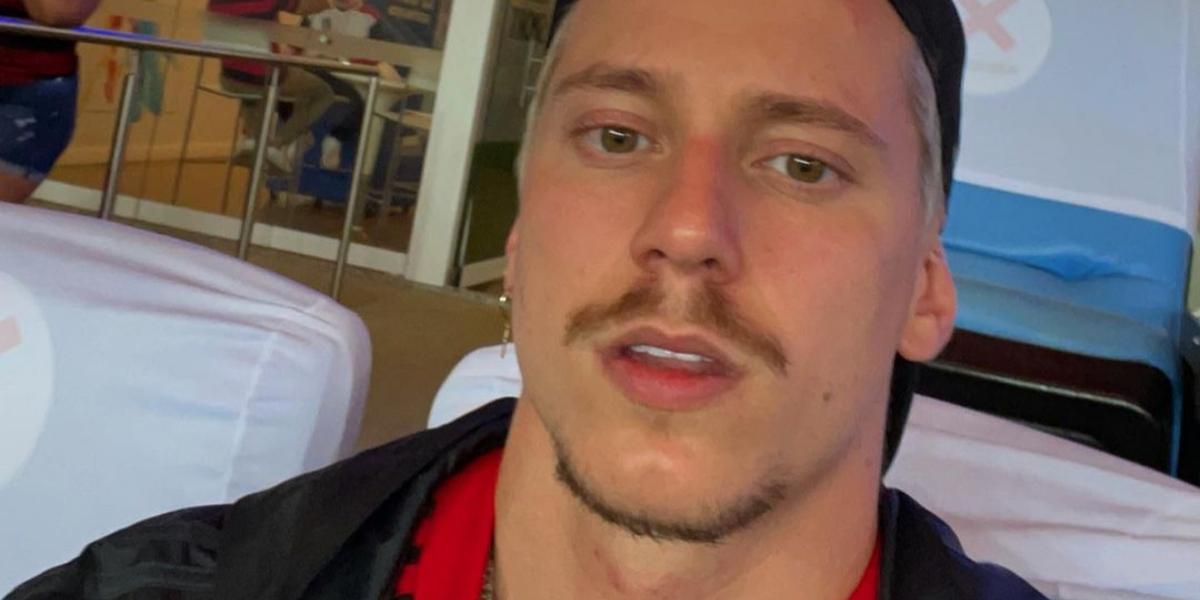 Rapper PK relata incidente com ônibus após vazamento de gás: ”Quase morri”