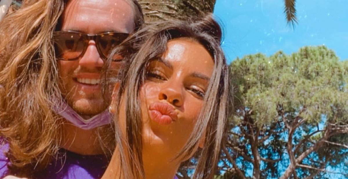 Vitor Kley anuncia o fim do seu namoro com Carolina Loureiro e revela o motivo