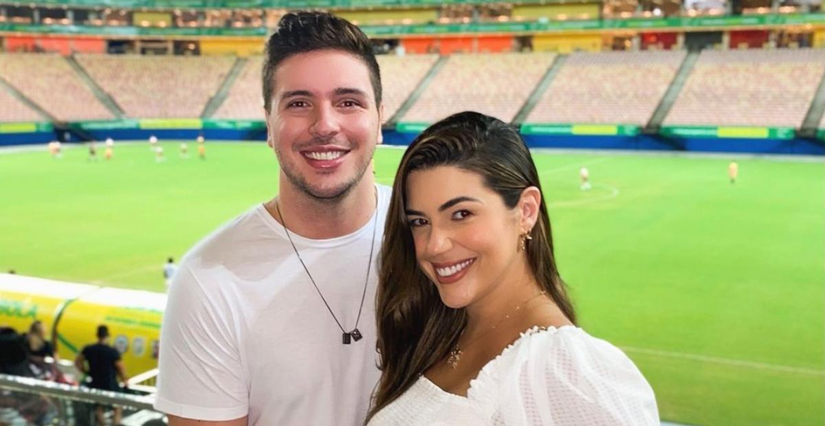 Vivian Amorim e Leo Hirschmann cantam para a filha para celebrar 33 semanas da gestação
