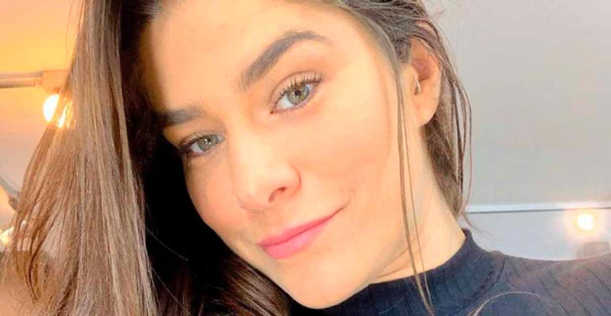 Priscila Fantin posta foto de fio dental e beleza arranca suspiros: ”Uau”