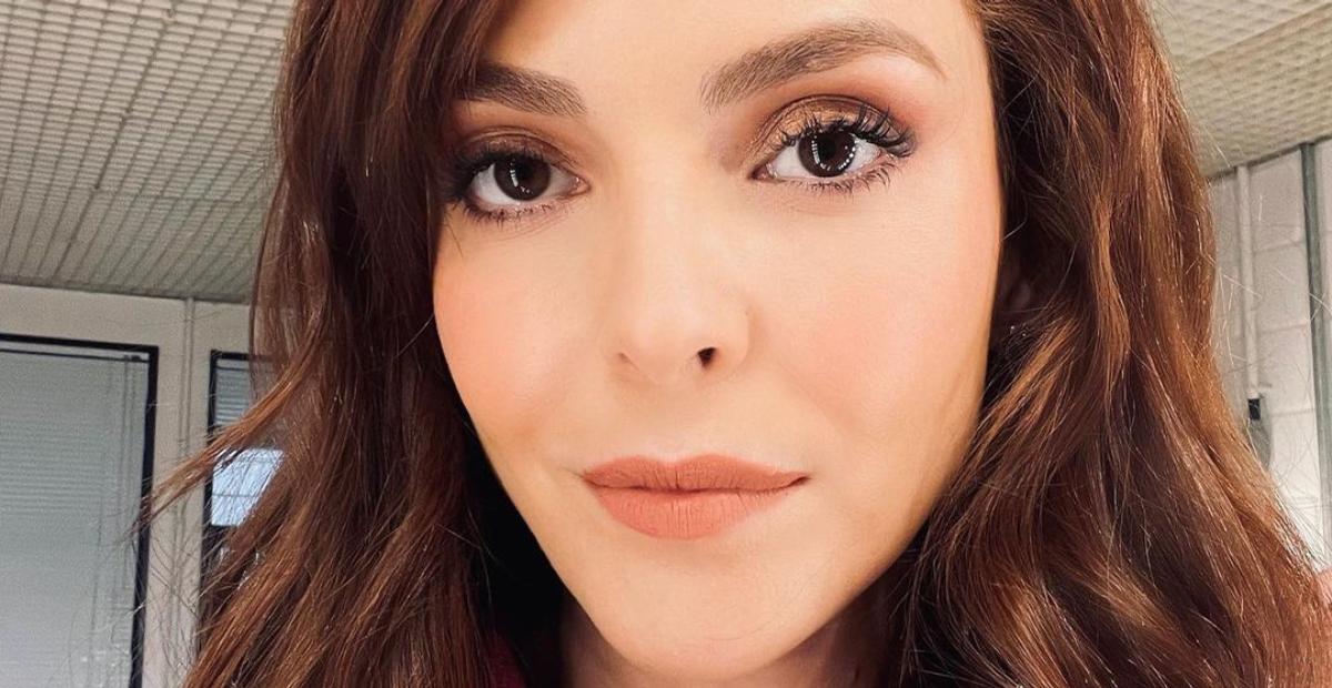 Aproveitando férias paradisíacas, Titi Müller compartilha reflexões sobre vida nas redes sociais