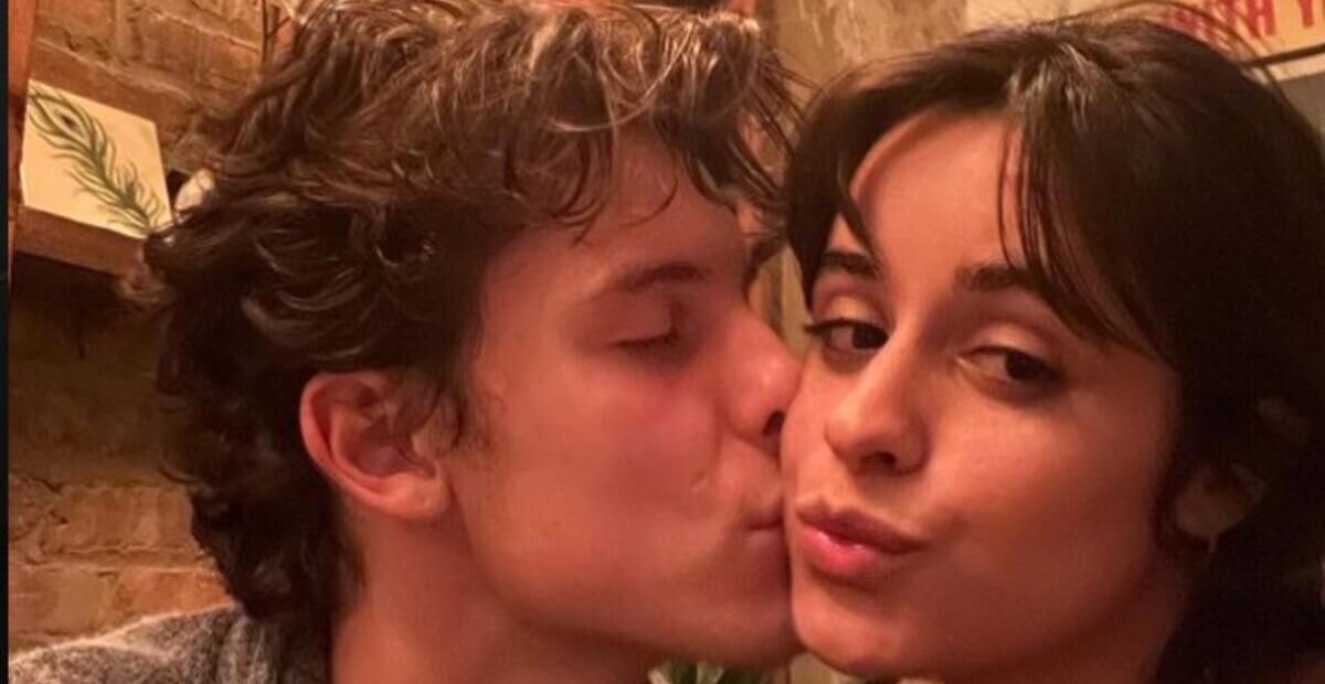 Após separação, Camila Cabello e Shawn Mendes são vistos juntos passeando com cachorro em Miami