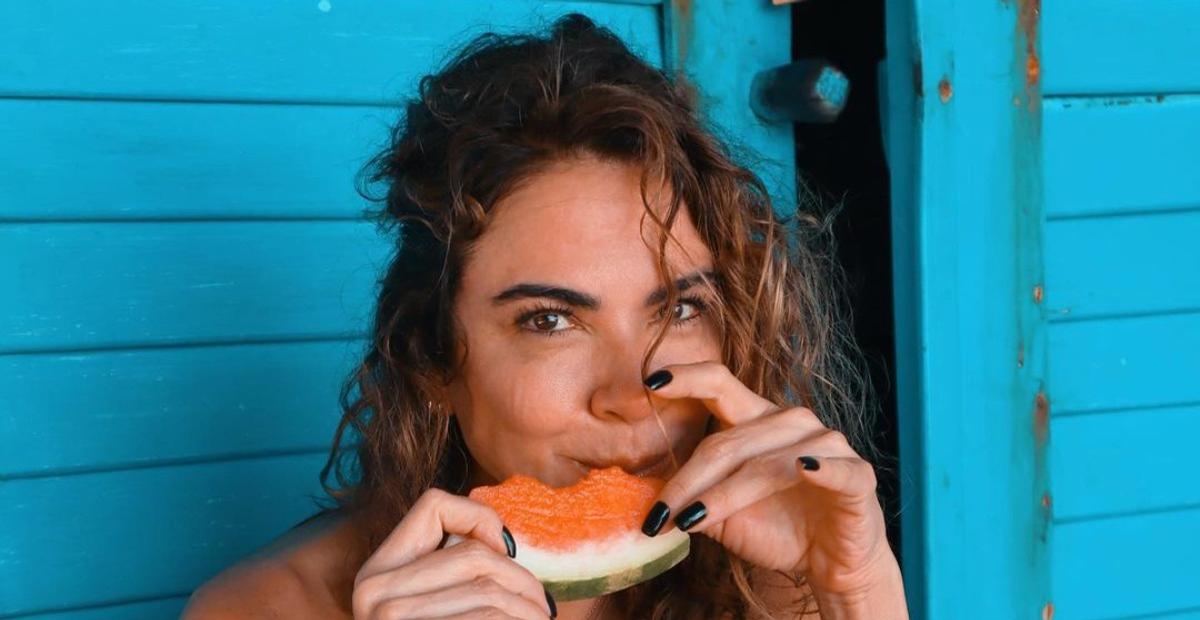 Na Bahia, Luciana Gimenez exibe corpaço em vídeo de biquíni e arranca elogios: ”É um espetáculo!”