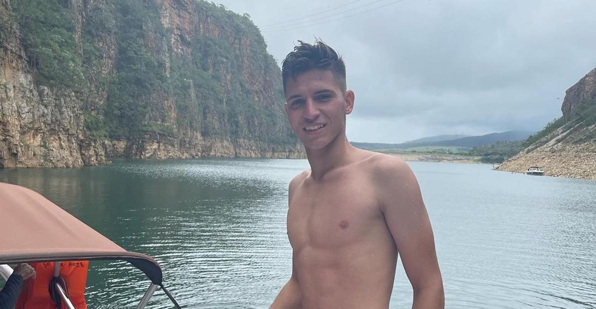 Gustavo Braga, jogador do Athletico, escapa de acidente de Capitólio e faz agradecimento