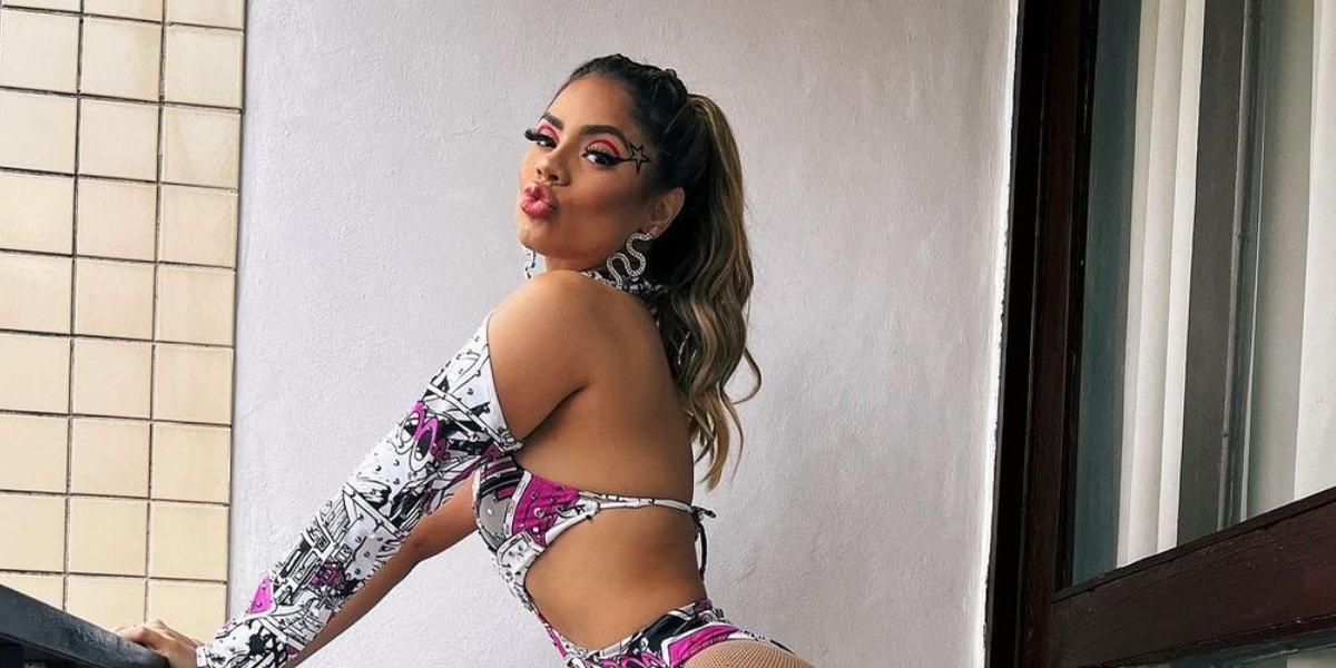 Deslumbrante, Lexa aposta em look recortado para shows em Santa Catarina: “Maravilhosa”