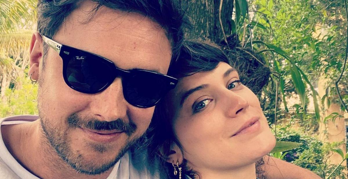 Bianca Bin surge em clima de romance com Sérgio Guizé: ”Meu lugar favorito”