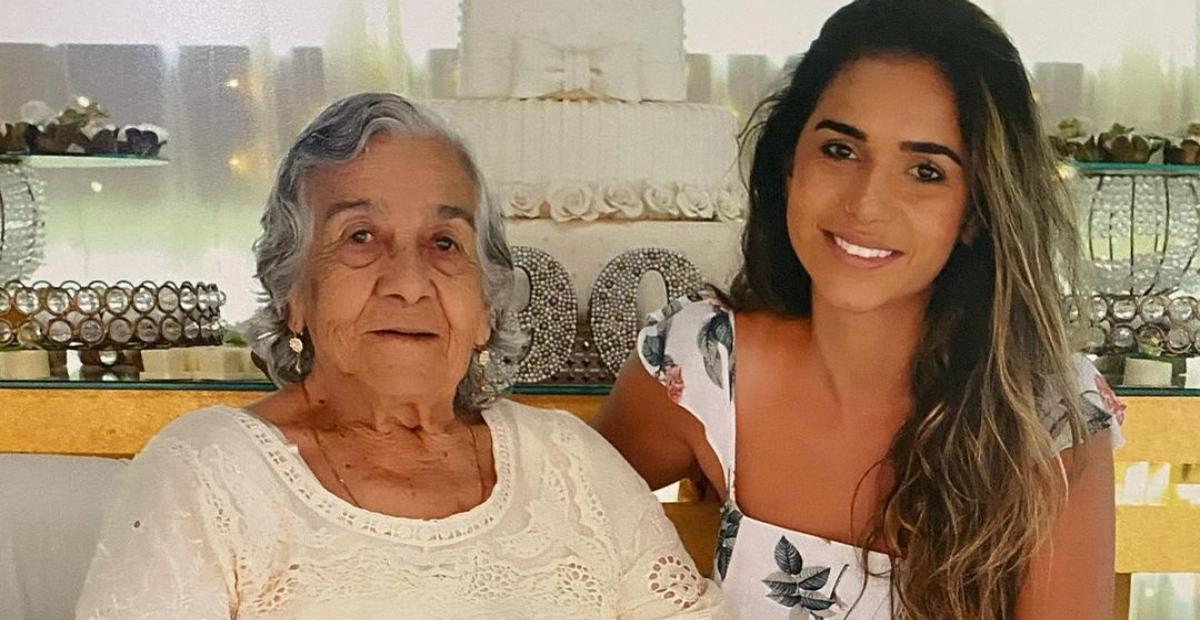 Gizelly Bicalho se emociona ao se despedir de sua avó que faleceu: ”Me restam lembranças”