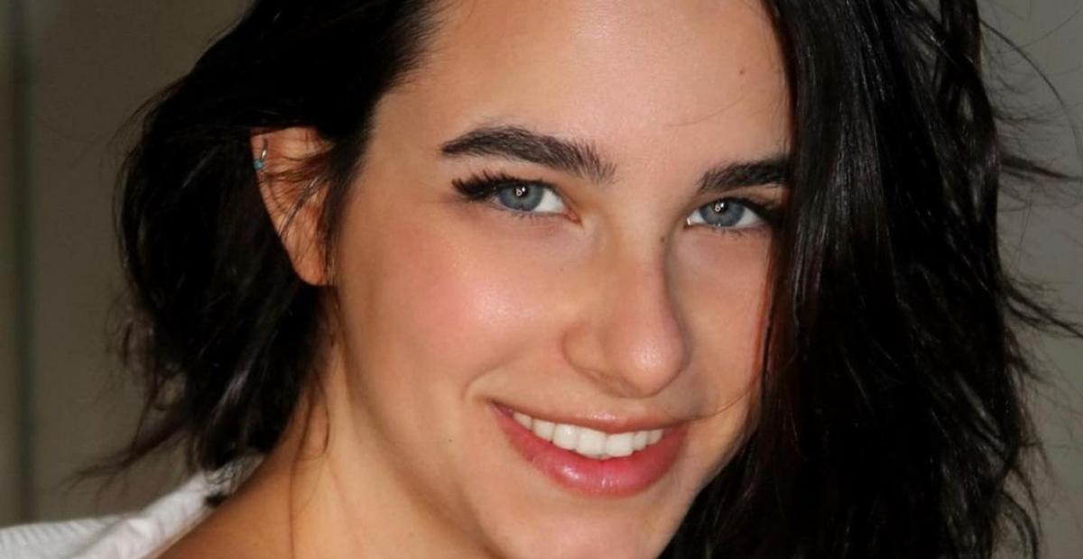 Modelo Valentina Boscardin morre aos 18 anos após complicações da covid-19