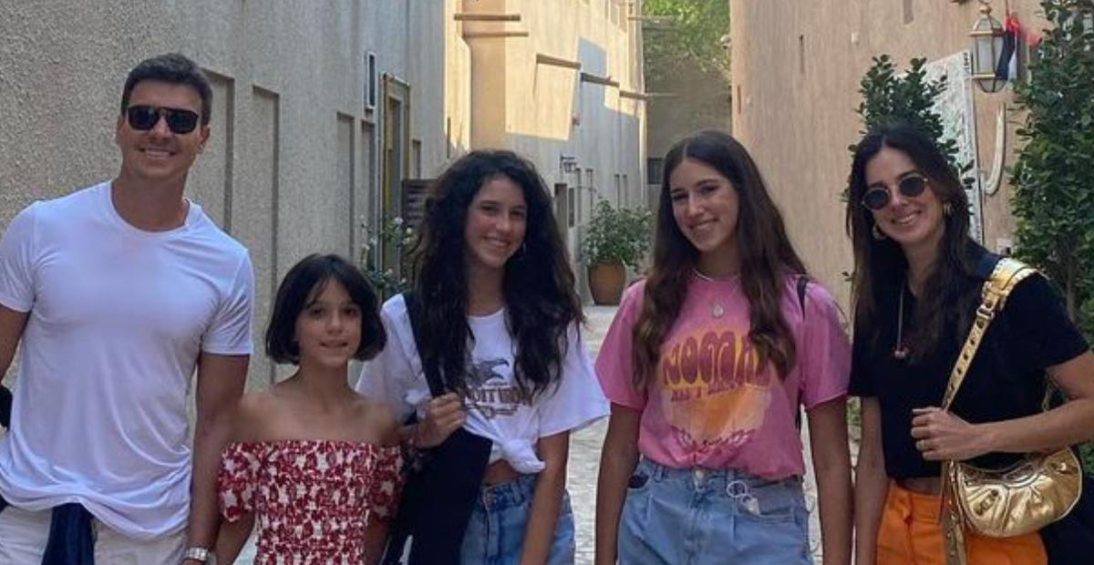 Vera Viel abre álbum de fotos de viagem para Dubai em família: ”Apaixonada por tudo”