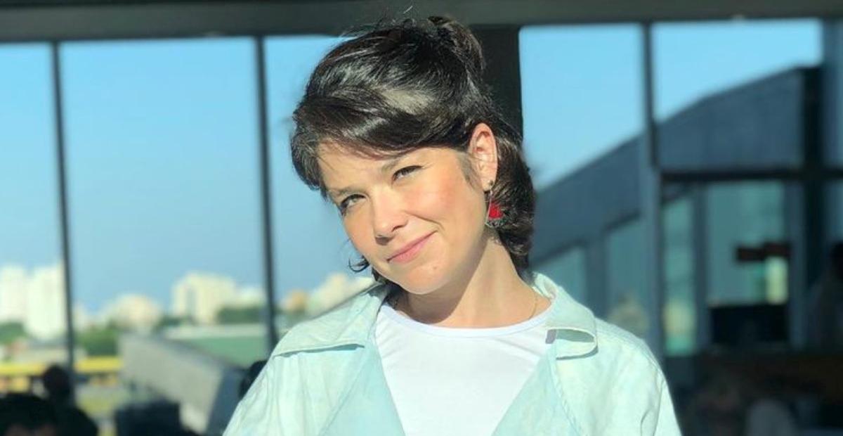 Samara Felippo adia peça após testar positivo para covid-19: ”Sintomas físicos, emocionais”