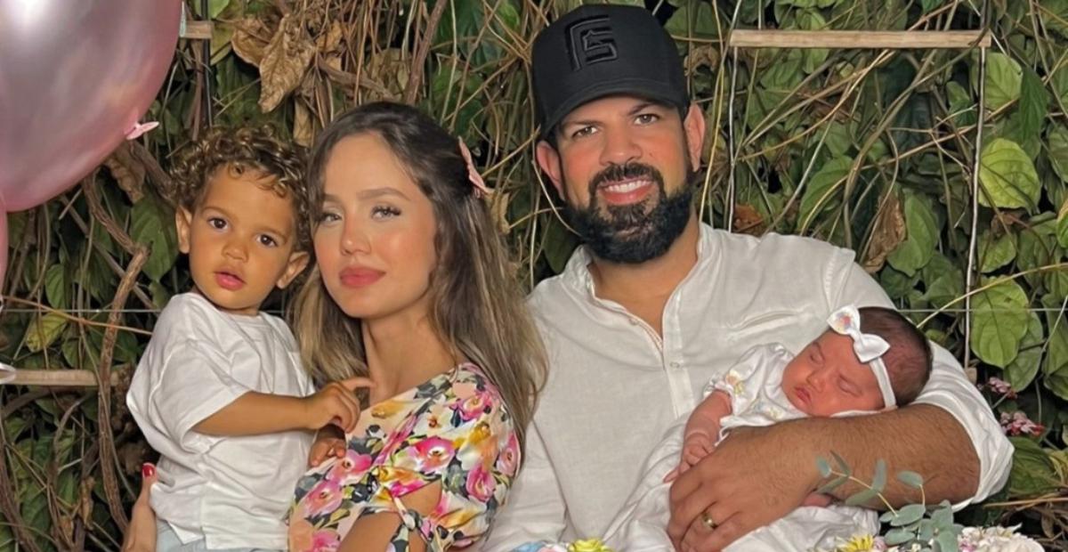 Biah Rodrigues e Sorocaba celebram o segundo mesversário da filha, Fernanda