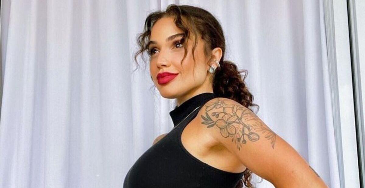 Paula Amorim encanta ao exibir a barriga de grávida em novos cliques: ”16 semanas!”