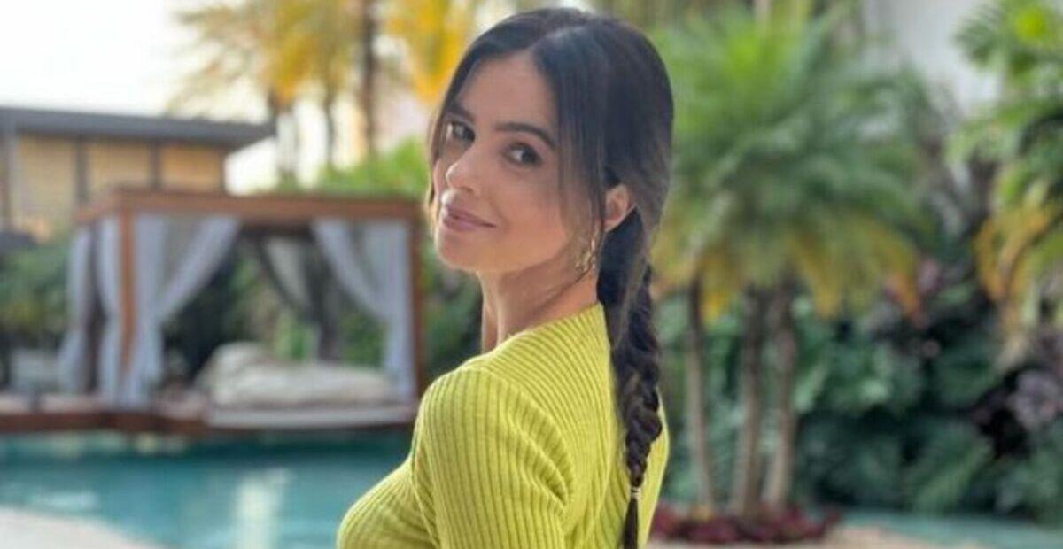 Vera Viel esbanja beleza em cliques especiais no deserto: ”Belíssima”