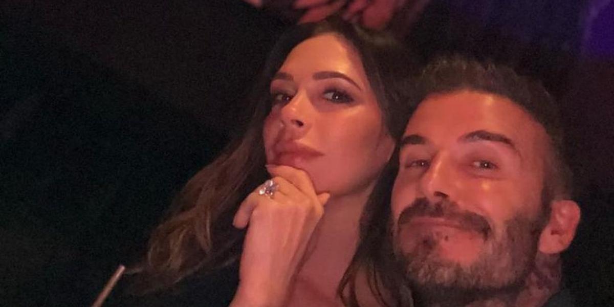David Beckham brinca com ‘mau humor’ de Victoria Beckham com bilhete divertido: ”Ele cuida de mim”