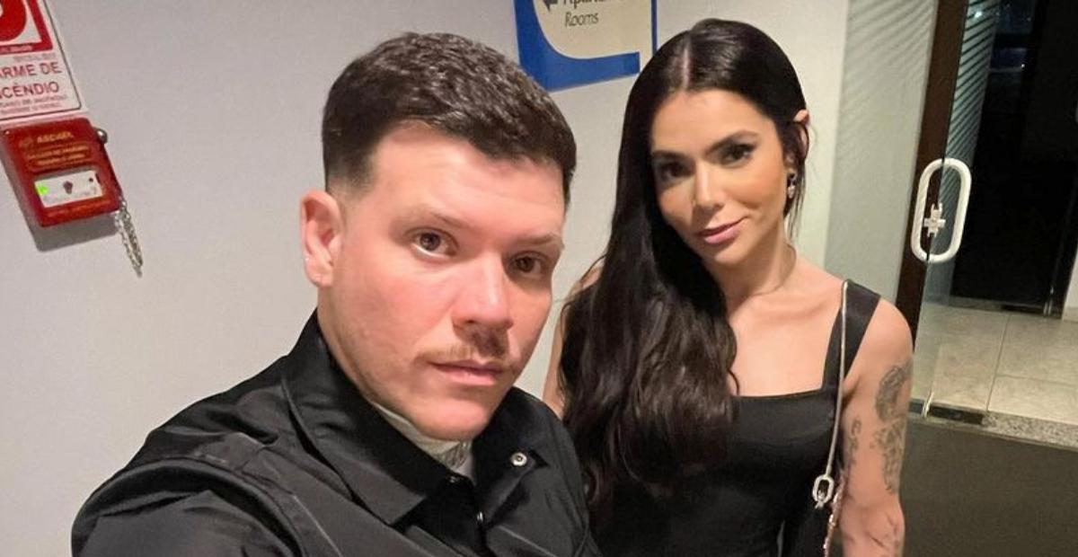 Ferrugem posta foto de momento íntimo com a esposa e se declara: ”Com você sinto paz”