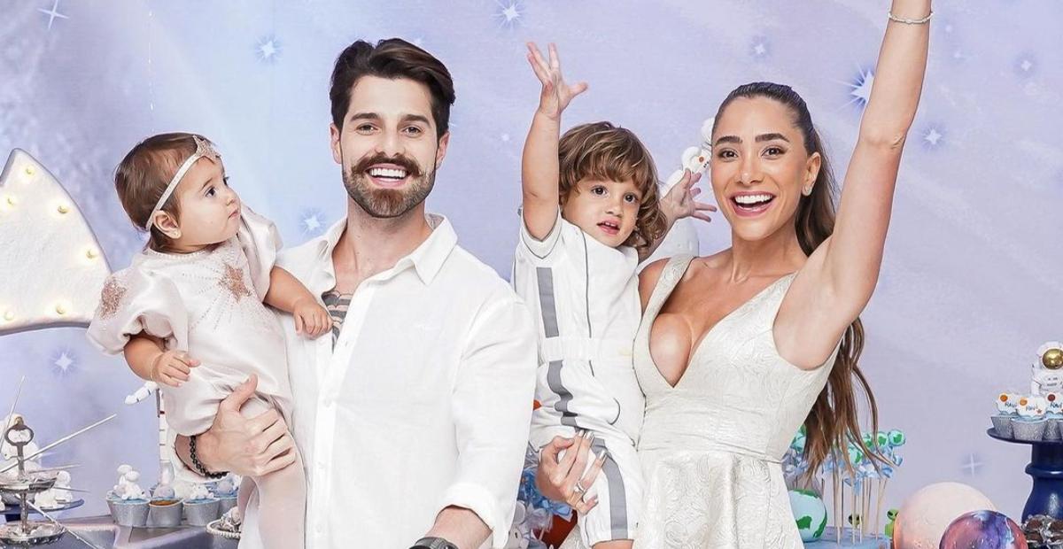 Romana Novais mostra detalhes do look e da decoração da festinha de aniversário de Ravi